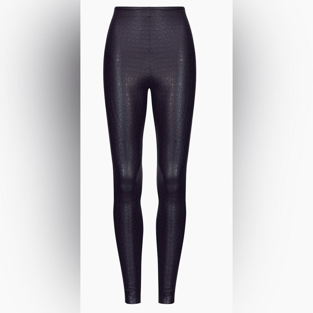 NWT Commando Faux Leather Animal
Legging | 
Black Croc / Size L